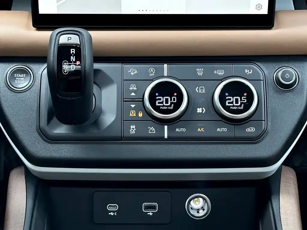 Land Rover Defender 2023 из CN, фото 6