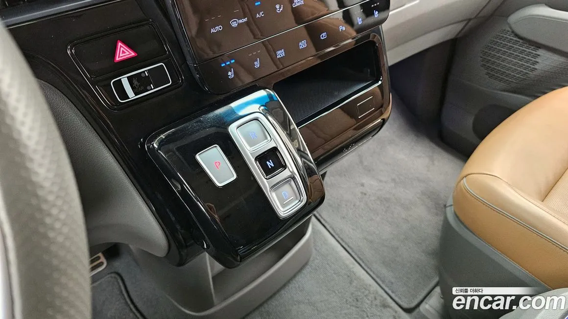 Hyundai Staria 2024 из KR, фото 9