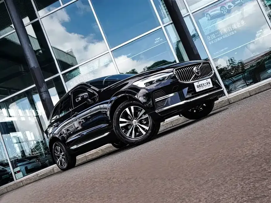 Volvo XC60 — фото 4