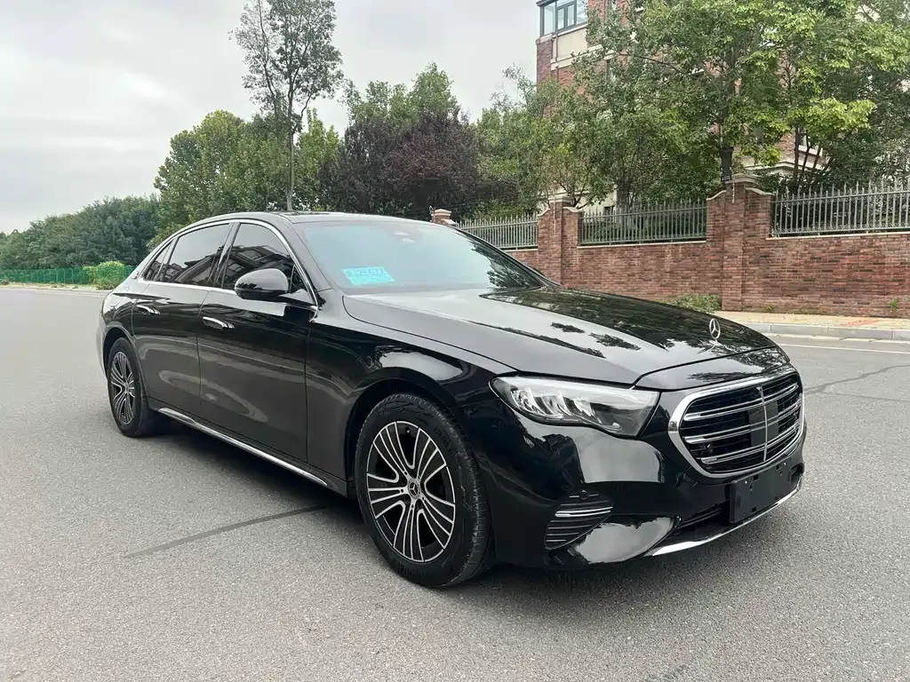 Mercedes-Benz E-Class 2025 из CN, фото 3