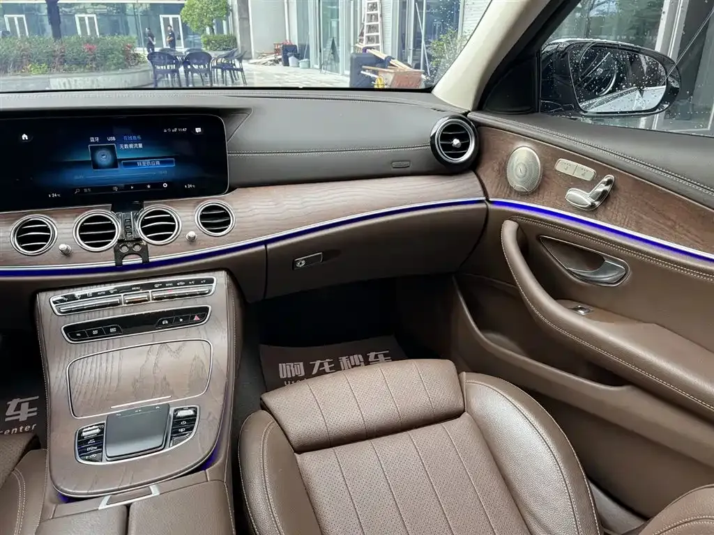 Mercedes-Benz E-Class 2022 из CN, фото 6