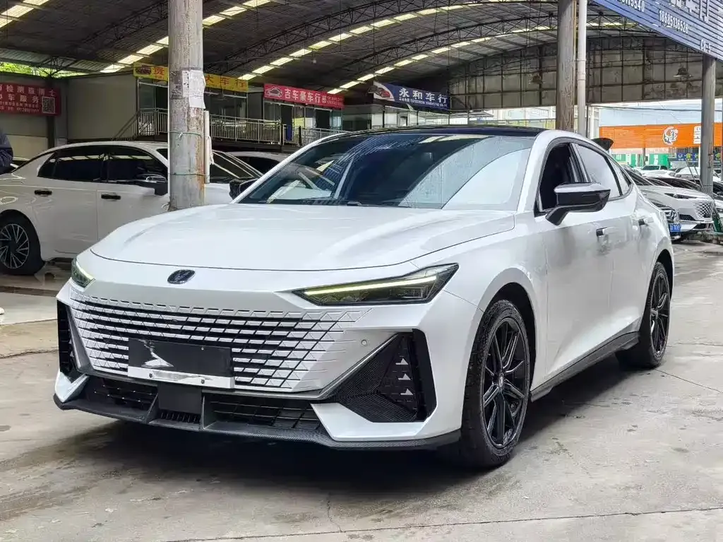 Changan UNI-V 2024 из CN, фото 1