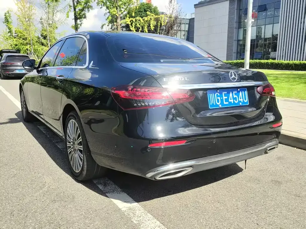 Mercedes-Benz E-Class 2023 из CN, фото 10