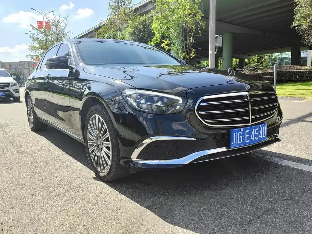 Mercedes-Benz E-Class 2023 из CN, фото 3