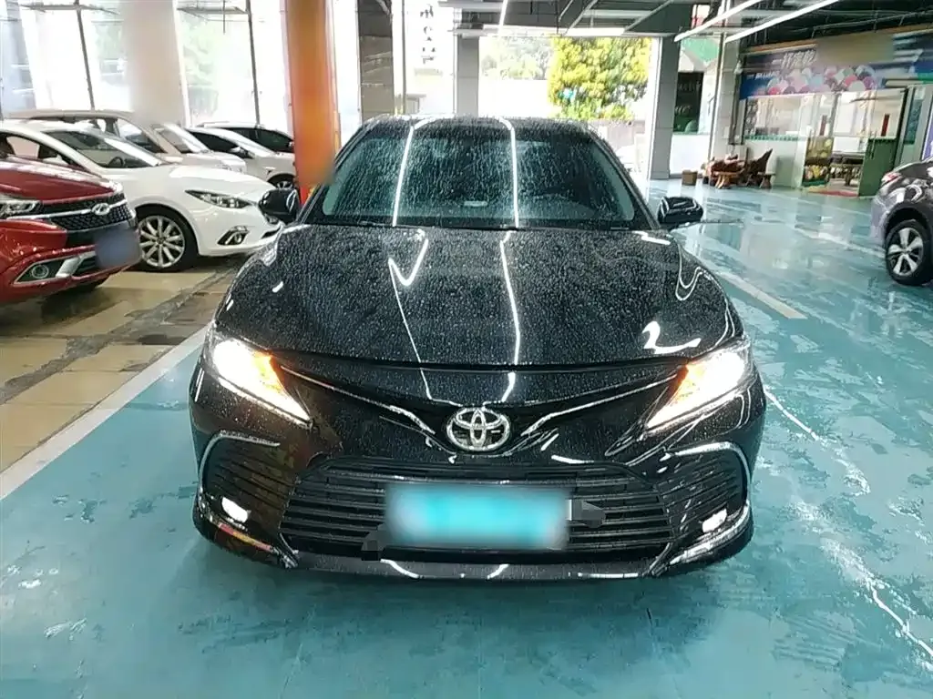 Toyota Camry 2023 из CN, фото 3