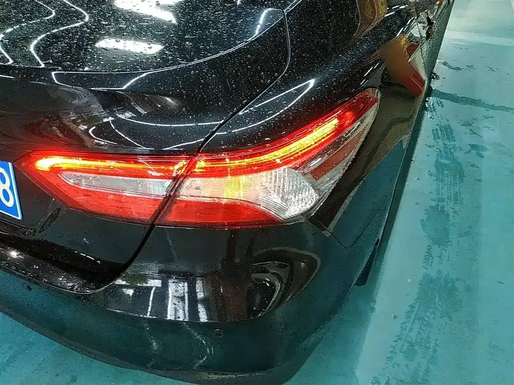 Toyota Camry 2023 из CN, фото 8
