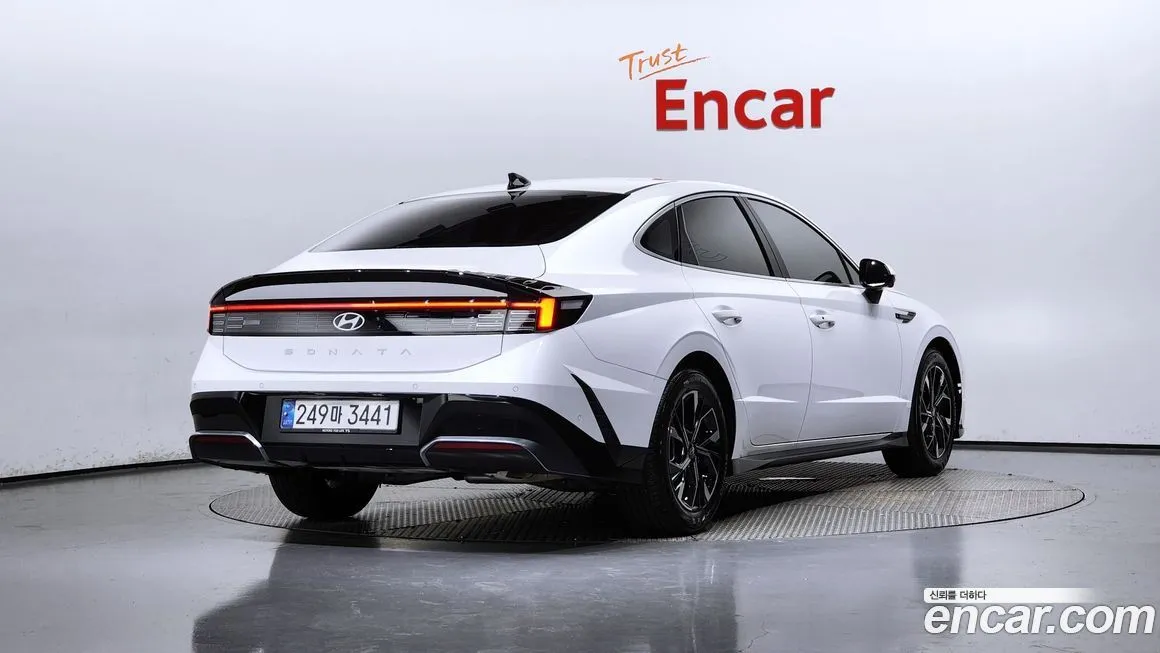 Hyundai Sonata 2024 из KR, фото 2