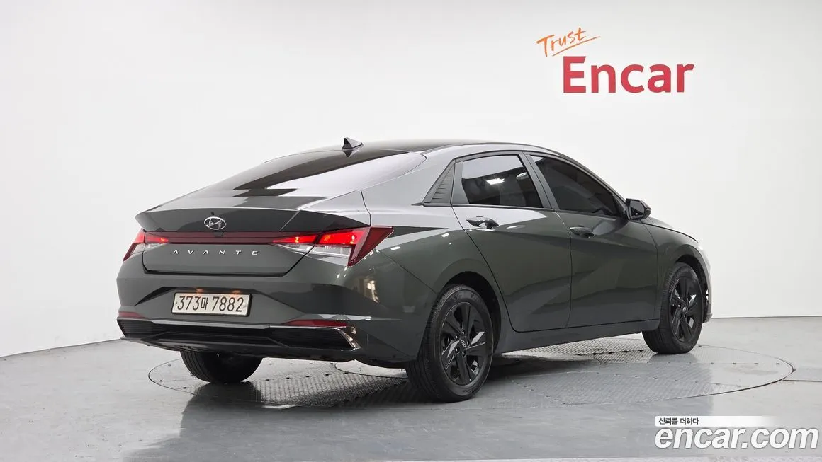 Hyundai AVANTE 2021 из KR, фото 2