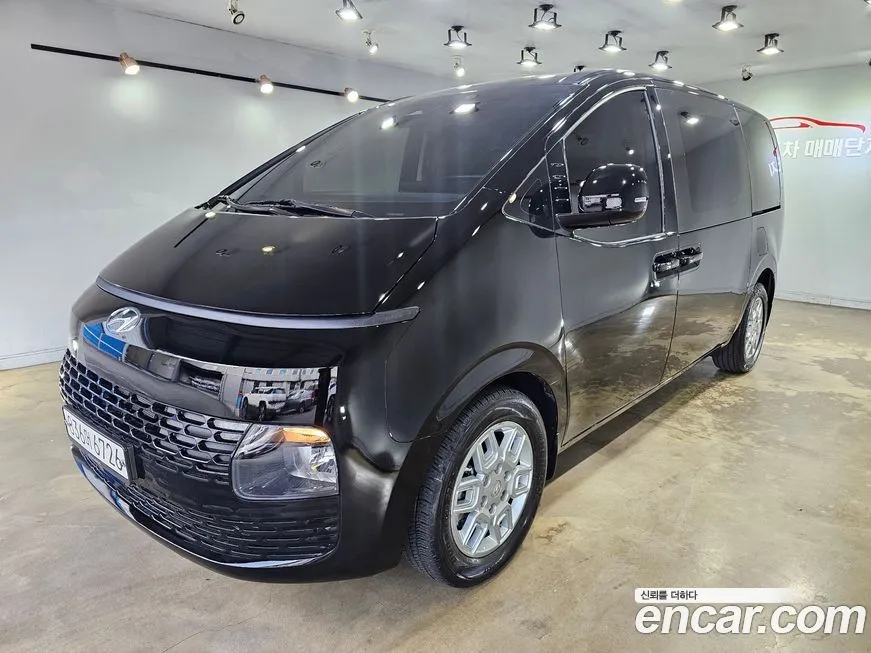 Hyundai Staria 2023 из KR, фото 3