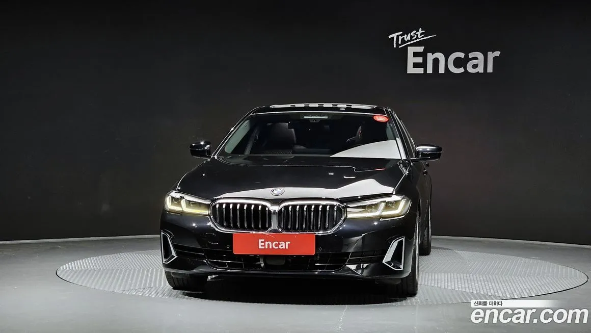 BMW 5-Series 2021 из KR, фото 3