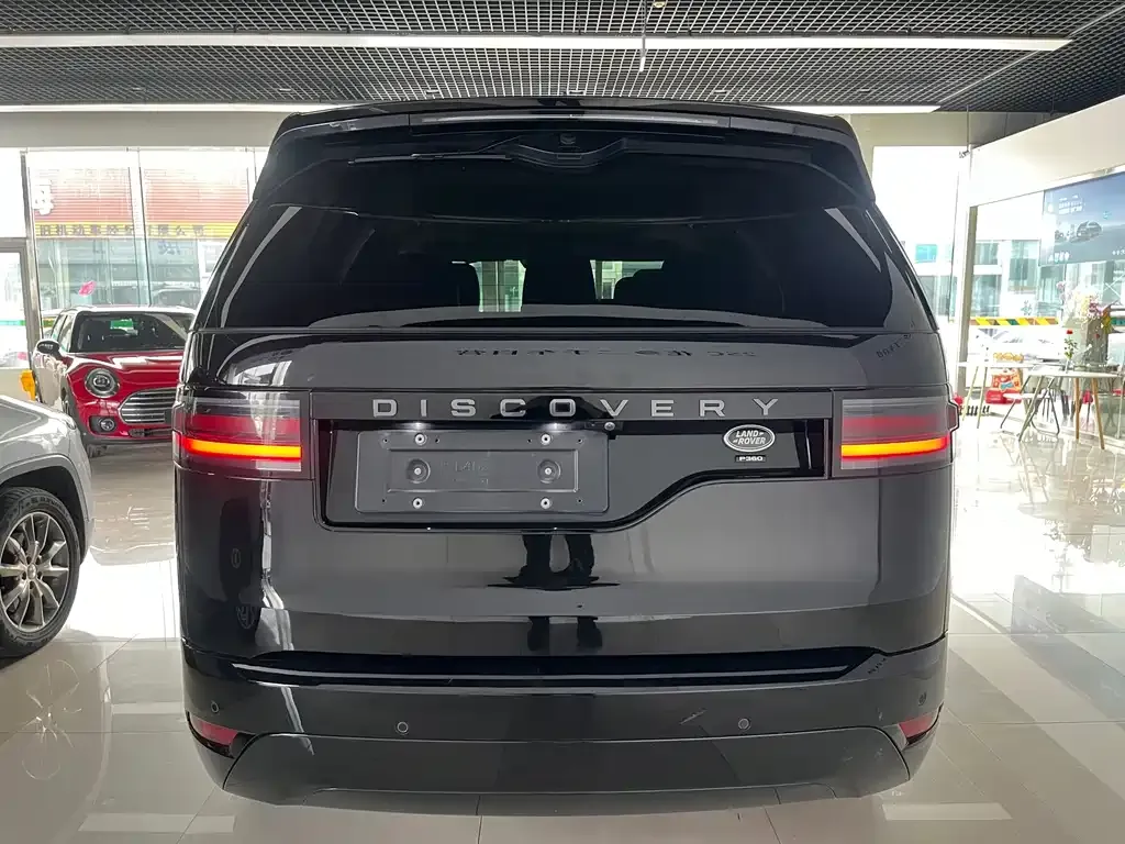 Land Rover Discovery 2023 из CN, фото 5