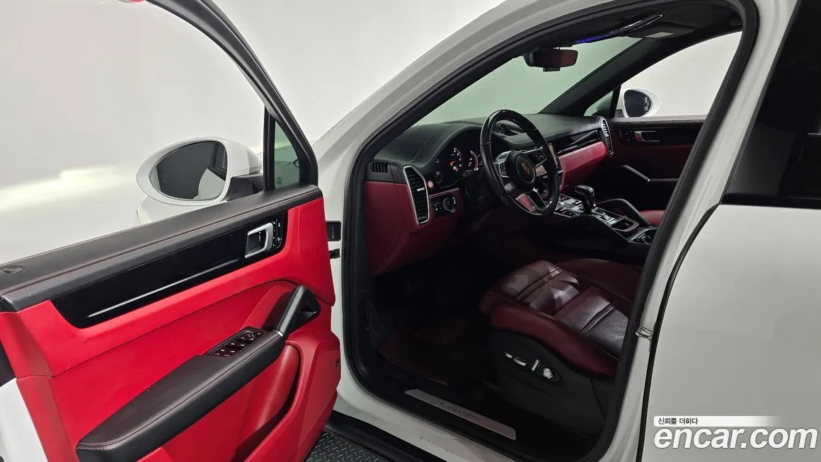 Porsche Cayenne 2021 из KR, фото 10