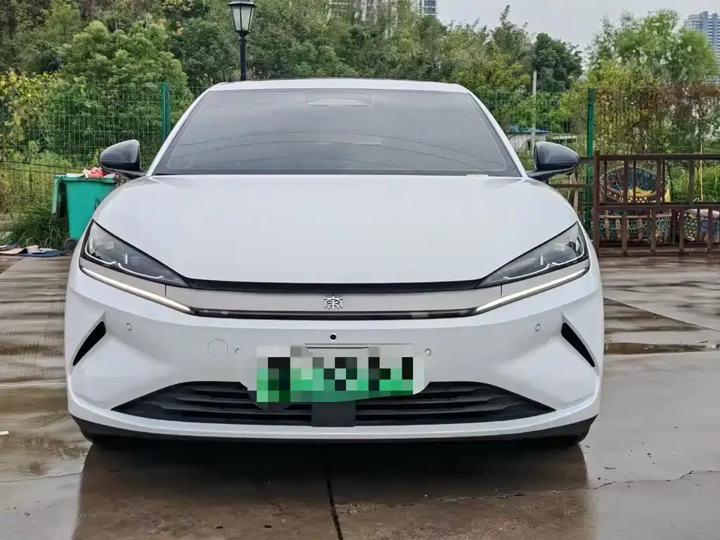 BYD Qin L — фото 2
