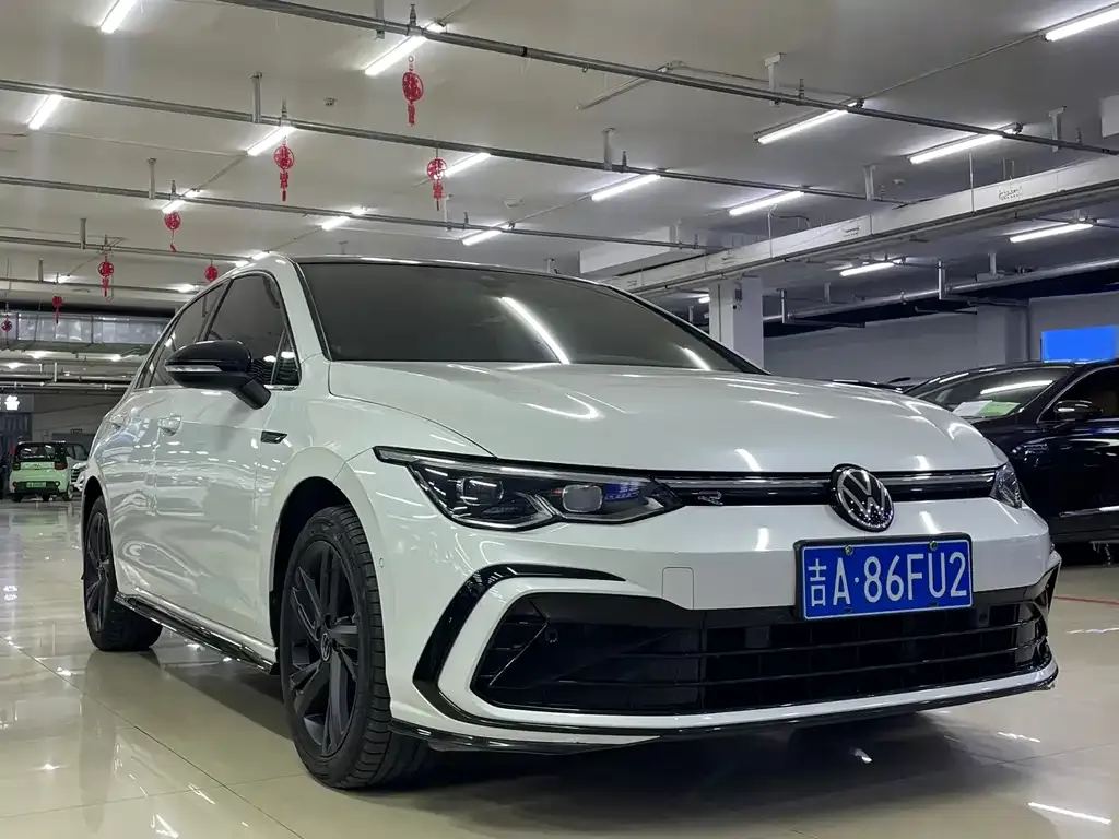 Volkswagen Golf 2022 из CN, фото 3