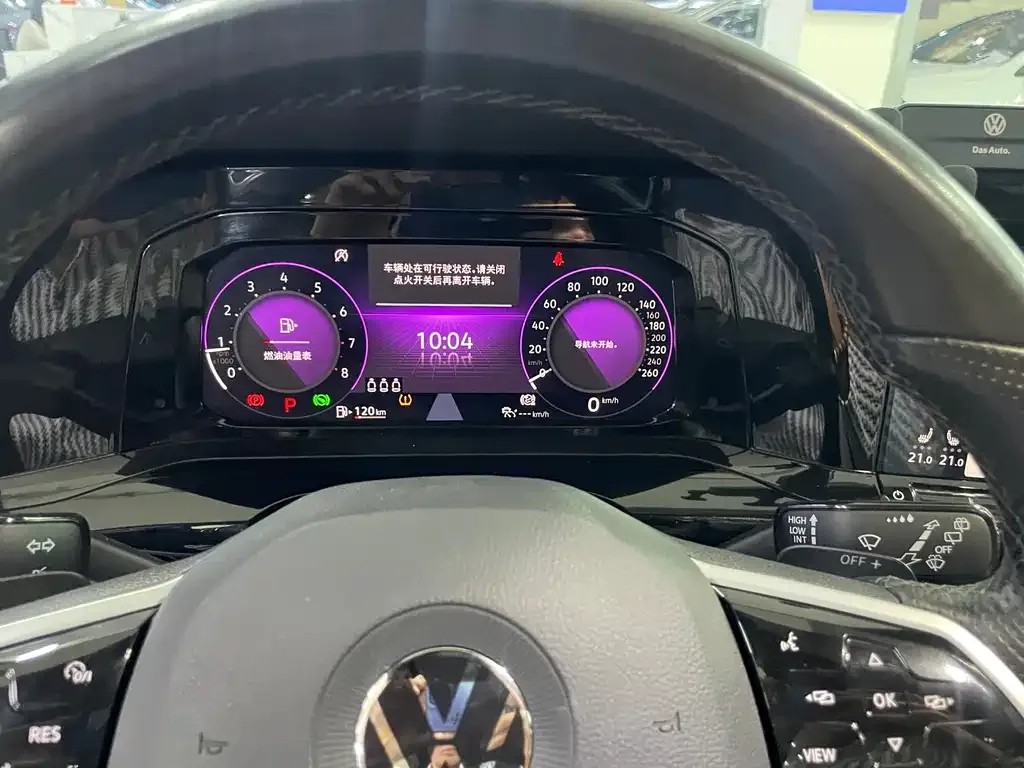 Volkswagen Golf 2022 из CN, фото 8