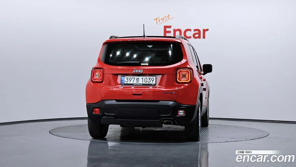 Jeep Renegade 2021 из KR, фото 4