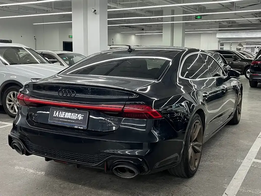 Audi A7L 2022 из CN, фото 9
