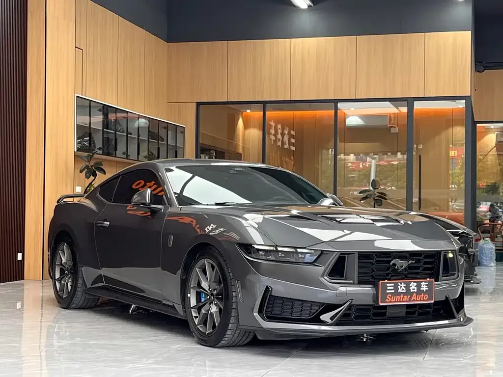 Ford Mustang 2024 из CN, фото 3