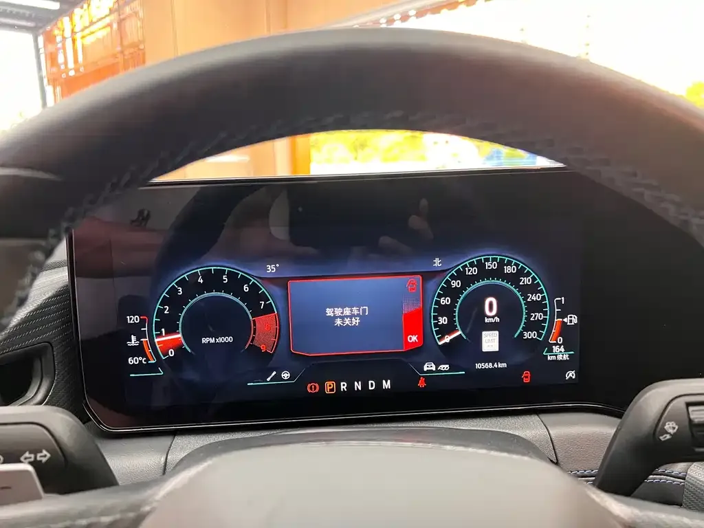 Ford Mustang 2024 из CN, фото 8