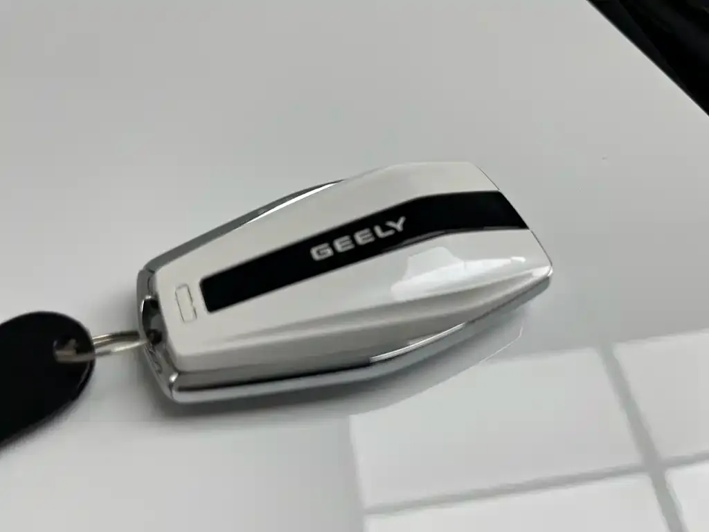 Geely Icon 2023 из CN, фото 5