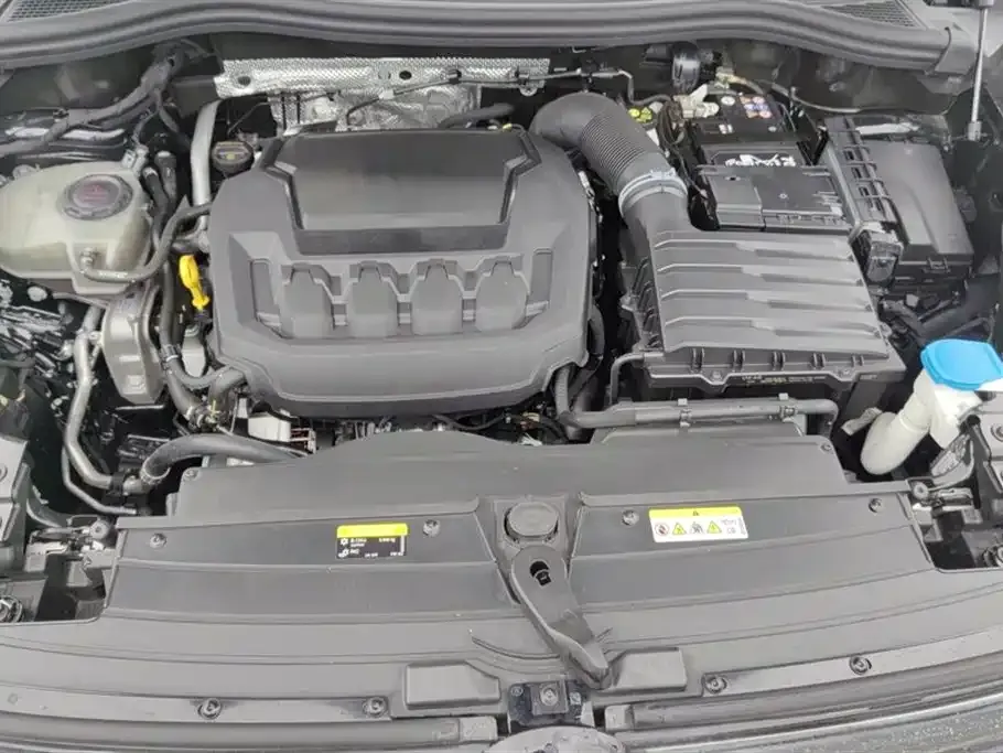 Volkswagen Tiguan L 2024 из CN, фото 10