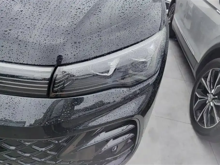 Volkswagen Tiguan L 2024 из CN, фото 5