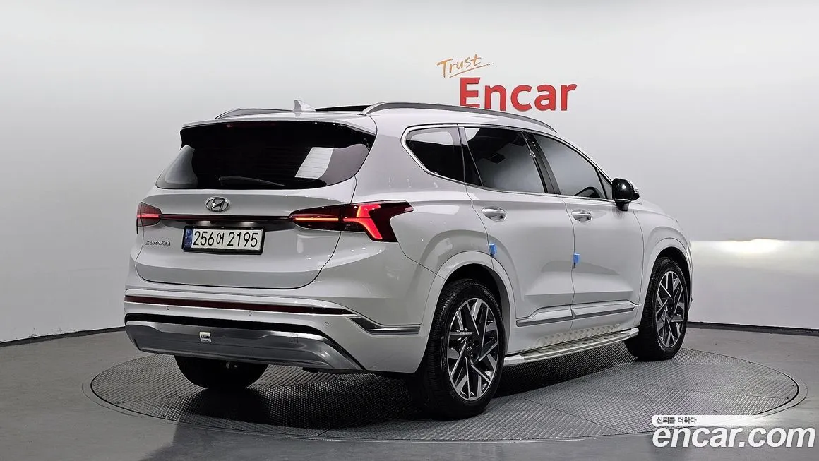 Hyundai Santafe — фото 2