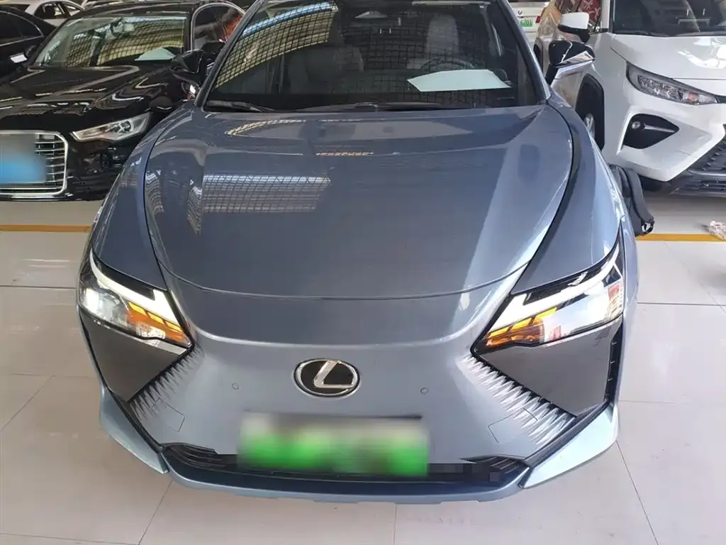 Lexus RZ 2023 из CN, фото 3