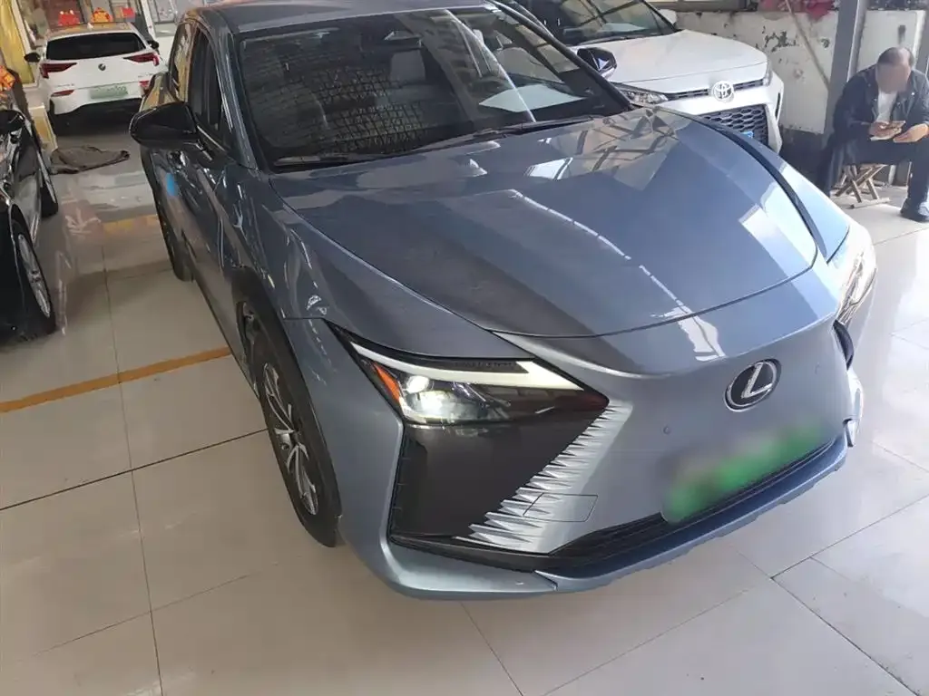 Lexus RZ 2023 из CN, фото 4