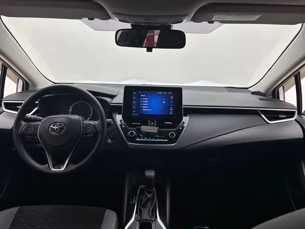 Toyota Corolla 2021 из CN, фото 10