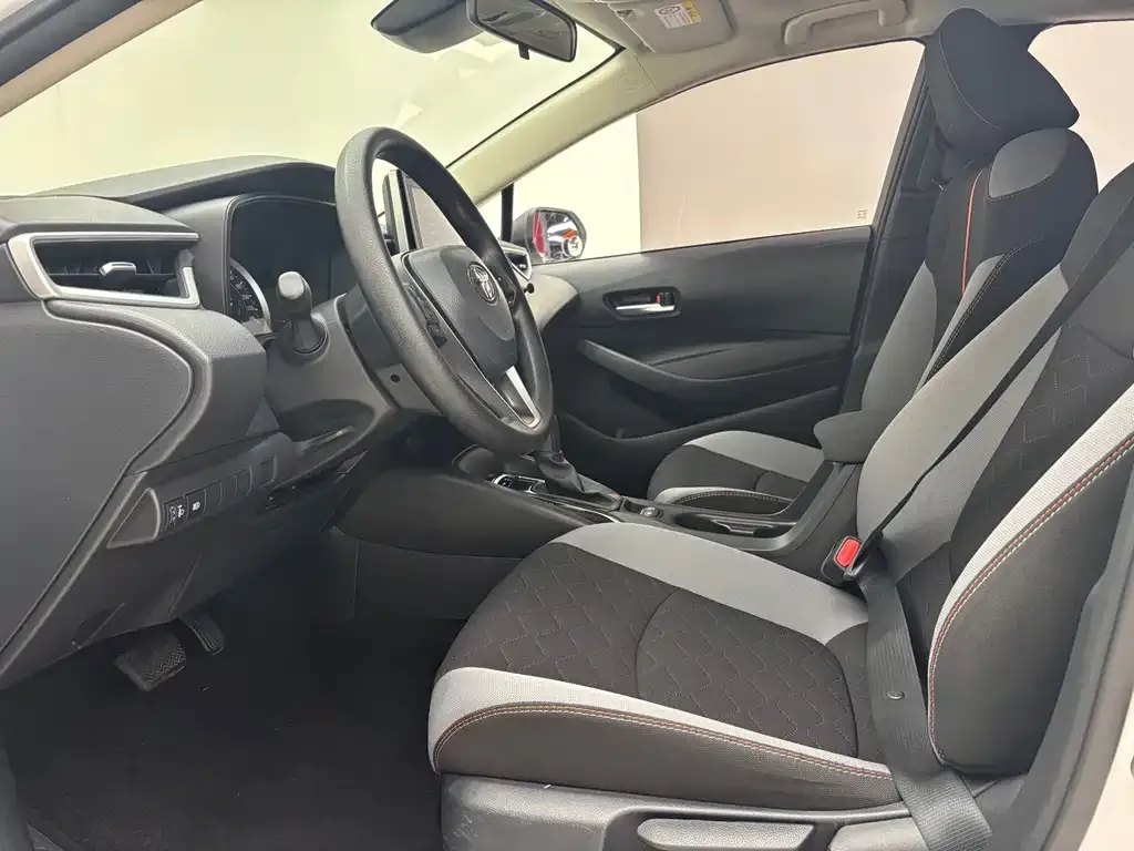 Toyota Corolla 2021 из CN, фото 7