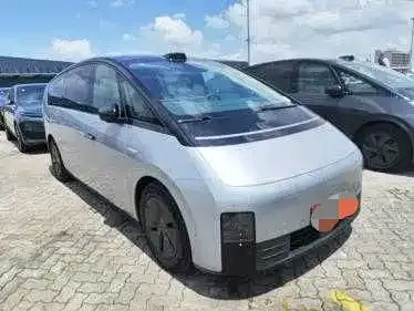 Li Auto MEGA 2024 из CN, фото 2