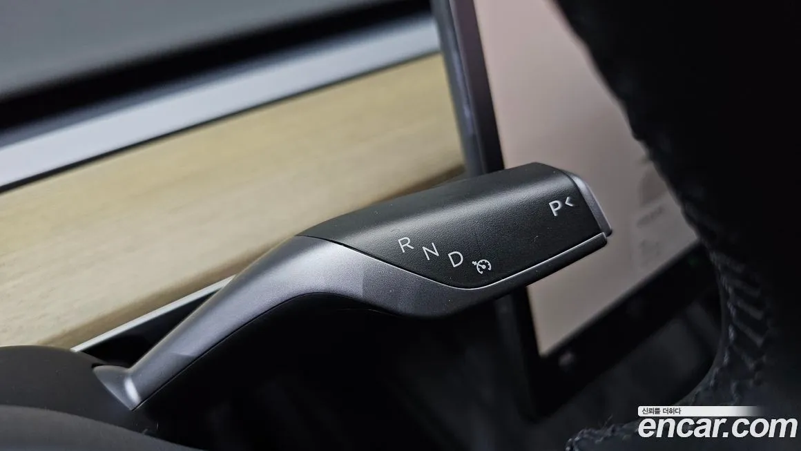 Tesla Model Y 2023 из KR, фото 9