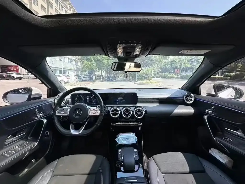 Mercedes-Benz A-Class 2022 из CN, фото 6