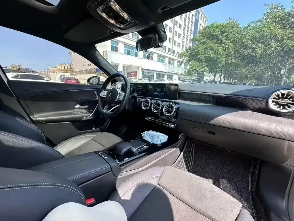 Mercedes-Benz A-Class 2022 из CN, фото 7