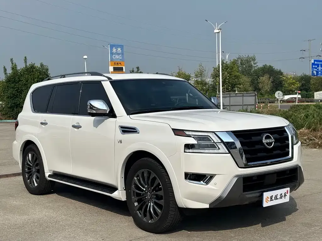 Nissan Patrol 2023 из CN, фото 3