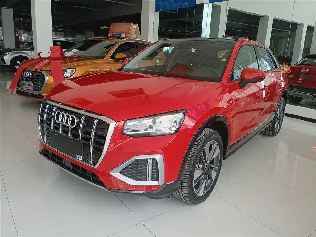 Audi Q2L 2023 из CN, фото 1