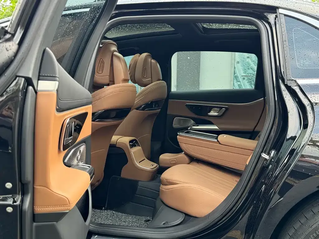 Mercedes-Benz E-Class 2025 из CN, фото 6