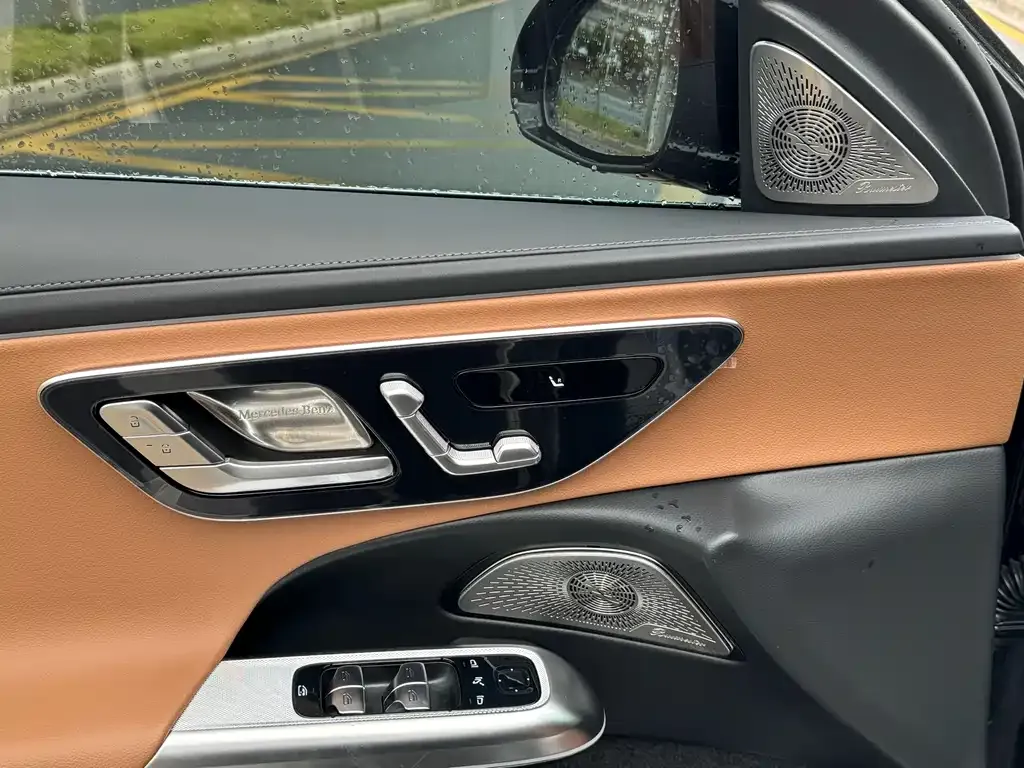 Mercedes-Benz E-Class 2025 из CN, фото 8