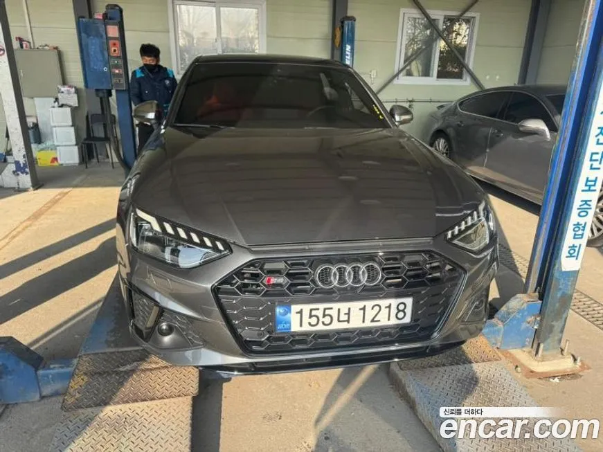 Audi S4 2023 из KR, фото 1