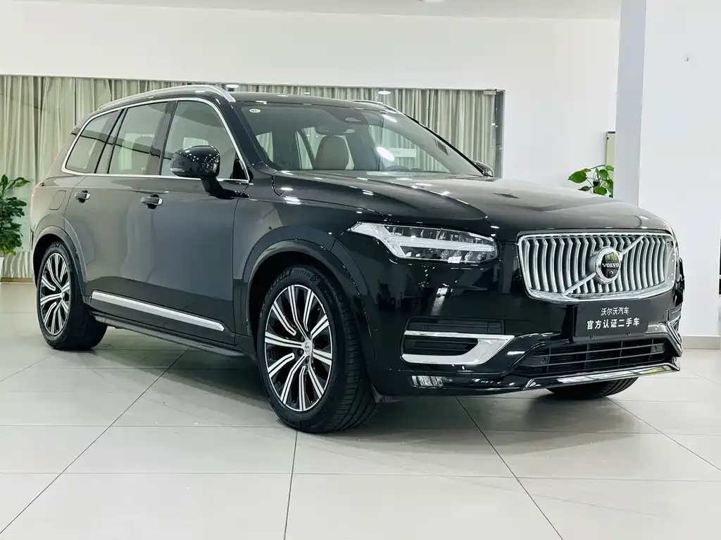 Volvo XC90 — фото 3