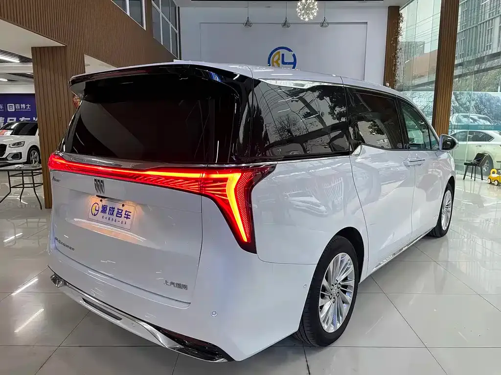 Buick Century 2023 из CN, фото 5