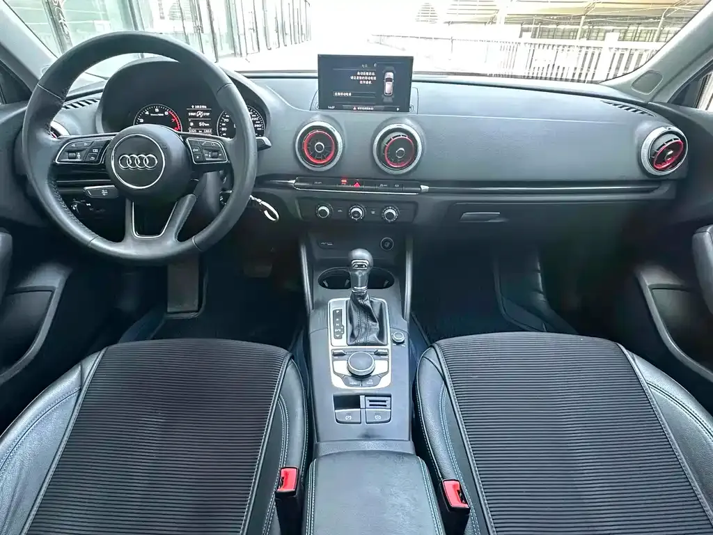 Audi A3 2021 из CN, фото 8