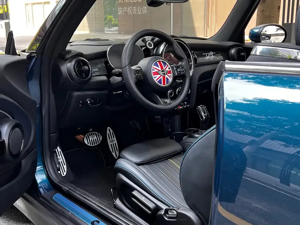 MINI Cooper (3-door) 2021 из CN, фото 9