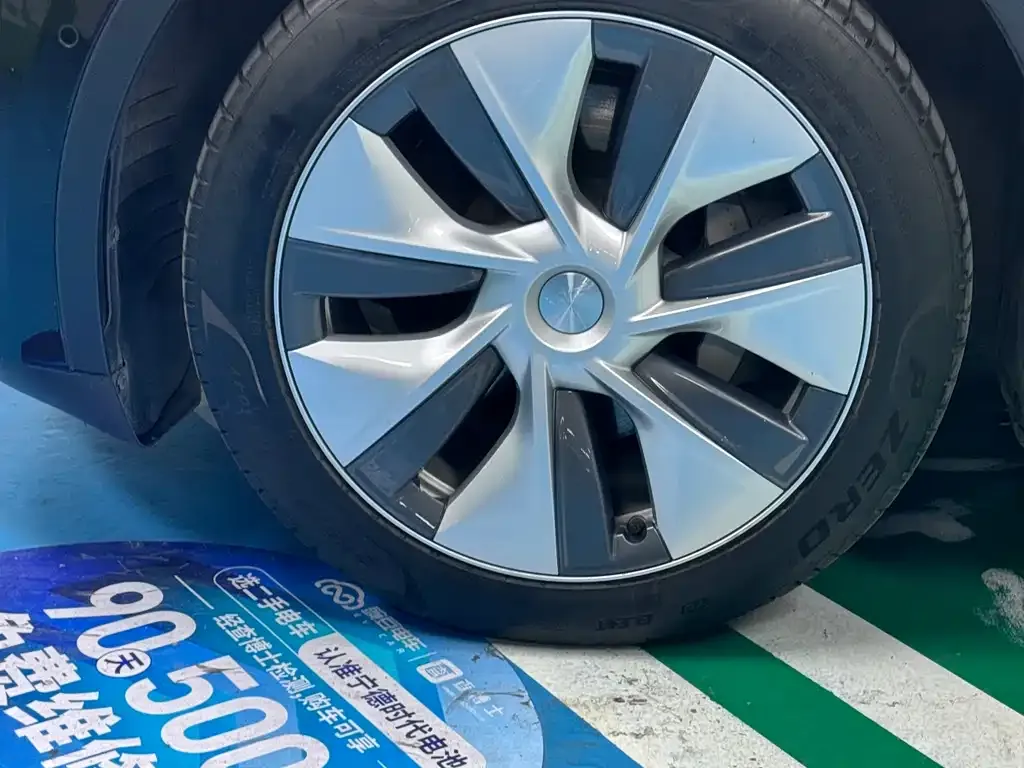 Tesla Model Y 2022 из CN, фото 7