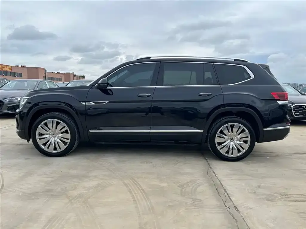 Volkswagen Teramont 2024 из CN, фото 6