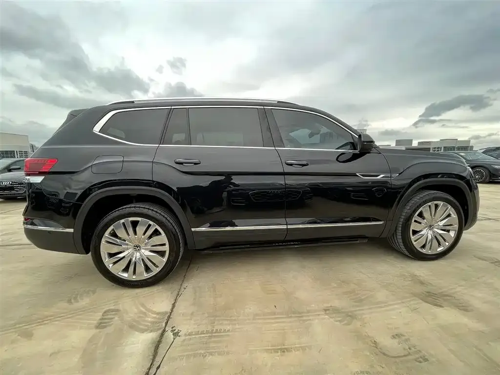 Volkswagen Teramont 2024 из CN, фото 7