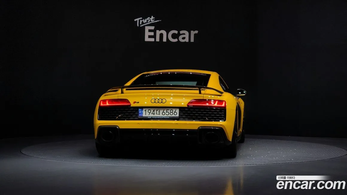 Audi R8 2022 из KR, фото 4