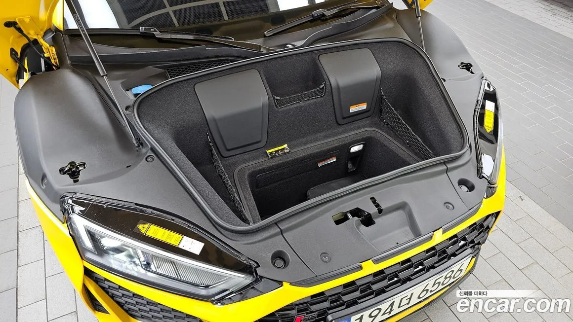 Audi R8 2022 из KR, фото 6