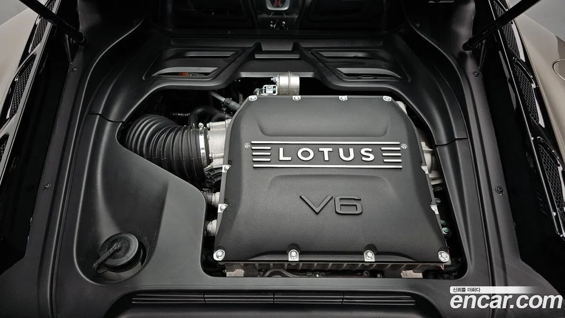 Lotus Emira 2024 из KR, фото 6
